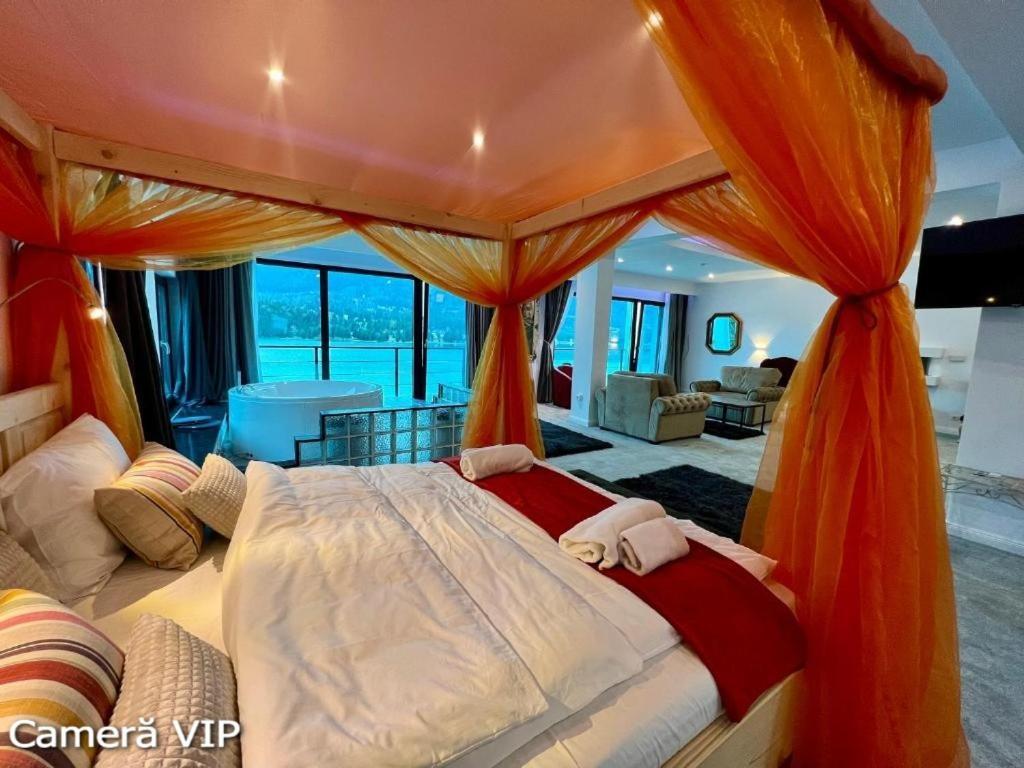 Casa Eden - Apartamente Langa Lac Colibiţa エクステリア 写真