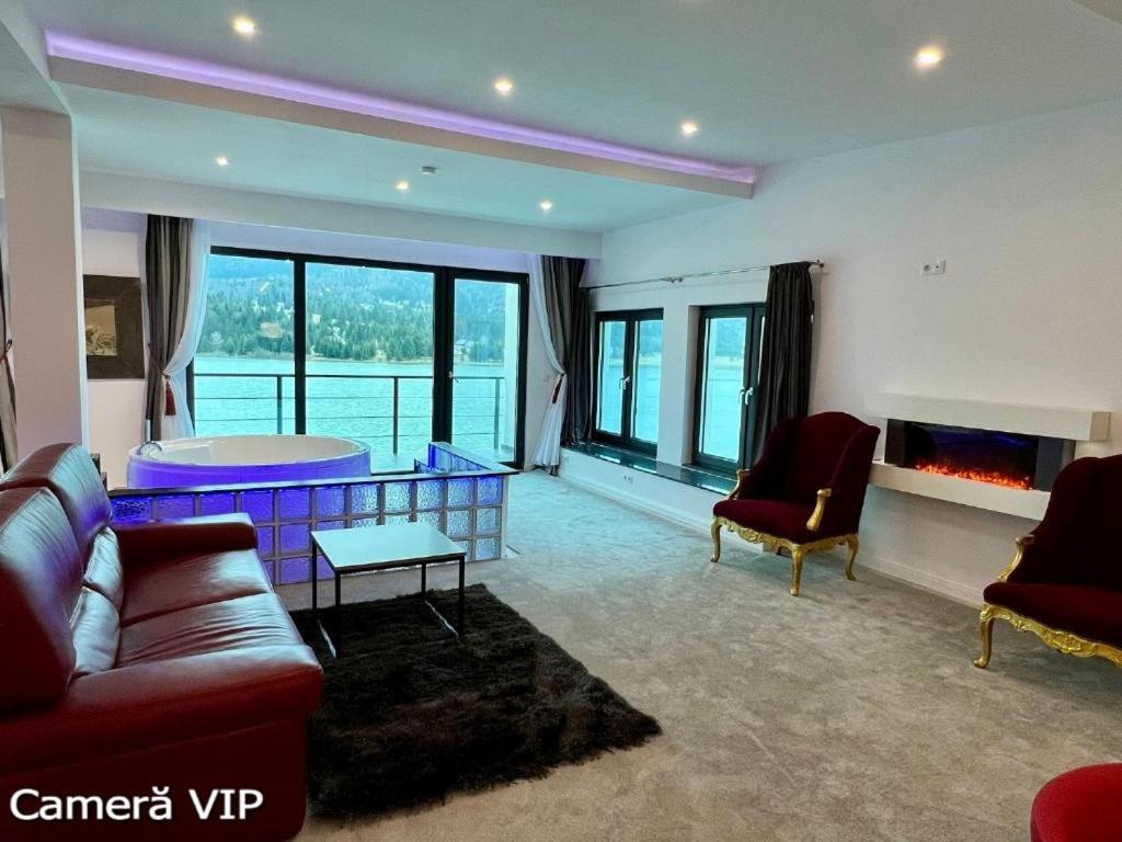 Casa Eden - Apartamente Langa Lac Colibiţa エクステリア 写真